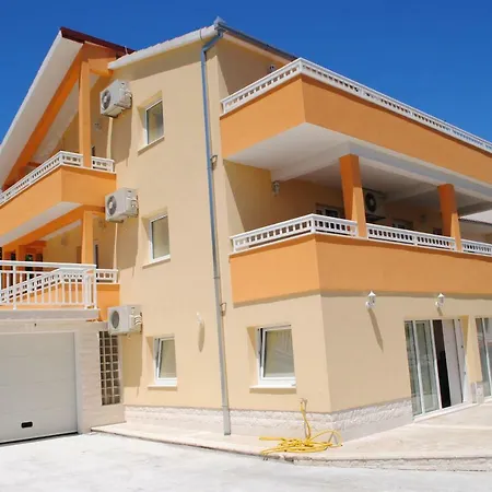 Ciovo Appartement